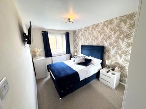 Photo 5- click for photo gallery